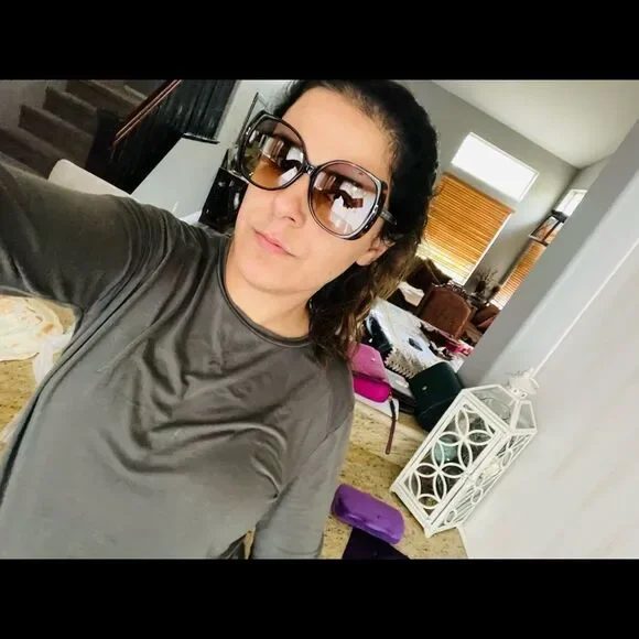 New over size Gucci sunglasses ❤️ - Picture 5 of 7